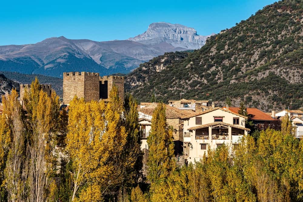 View of the village Binies in Valle de Ansó in Spain.