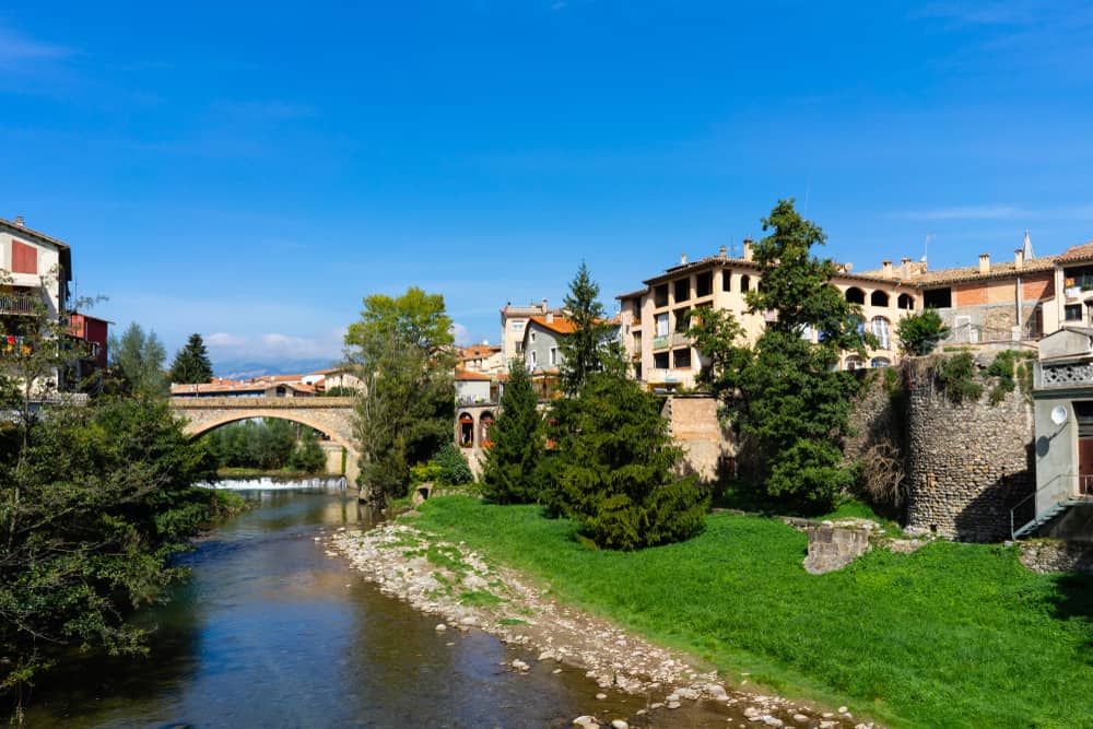 Panoramic view of Ripoll and the river running next to it - Spain.